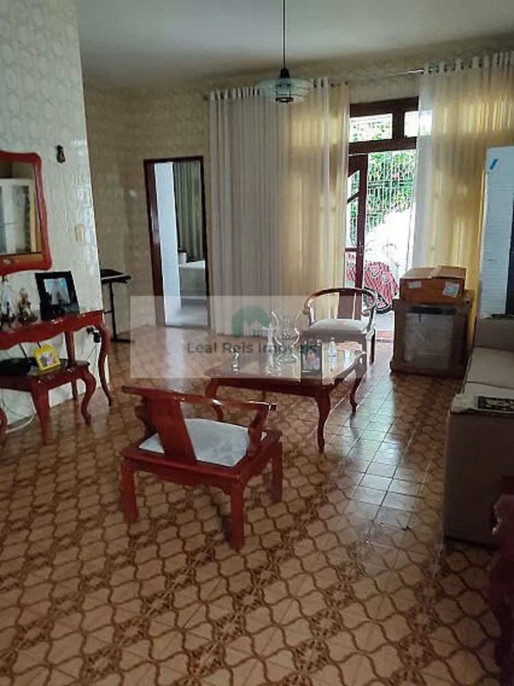 Casa, 5 quartos, 300 m² - Foto 1