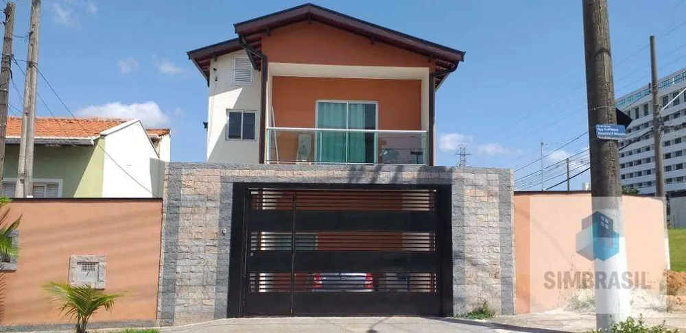 Casa, 3 quartos, 256 m² - Foto 1