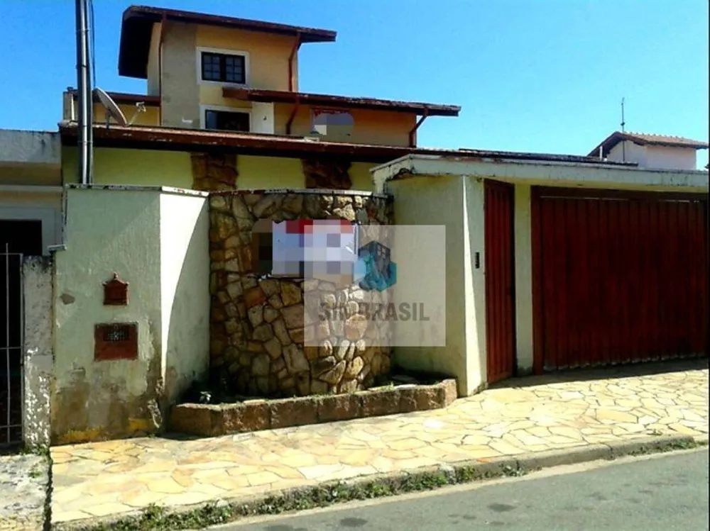 Casa, 4 quartos, 220 m² - Foto 1