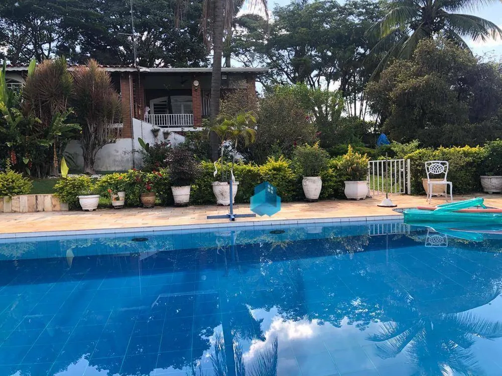 Chácara, 3 quartos, 5000 m² - Foto 1