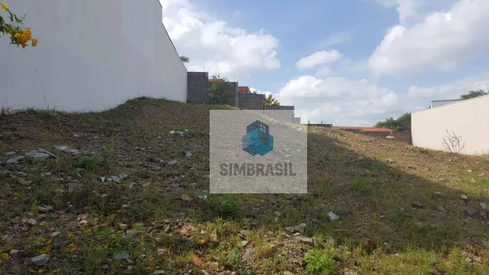 Loteamento e Condomínio, 300 m² - Foto 1