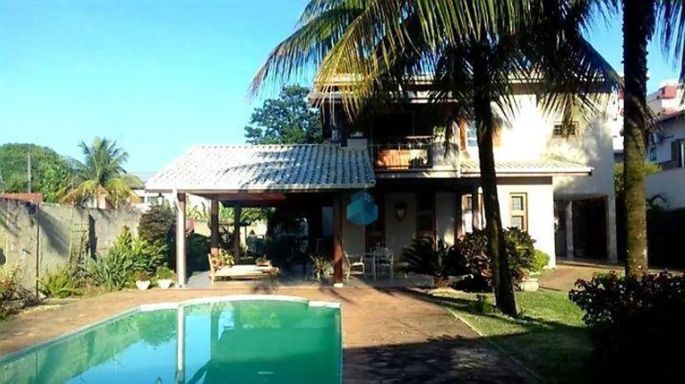 Casa, 4 quartos, 350 m² - Foto 1