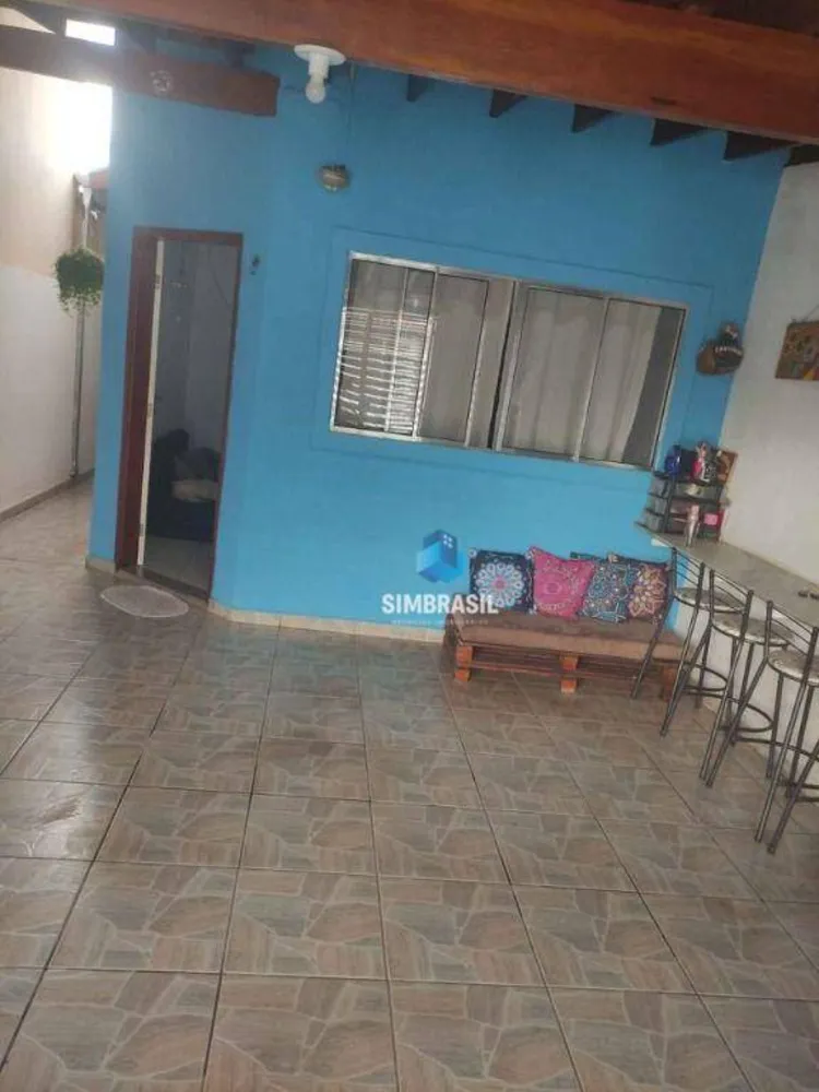 Casa, 3 quartos, 72 m² - Foto 2