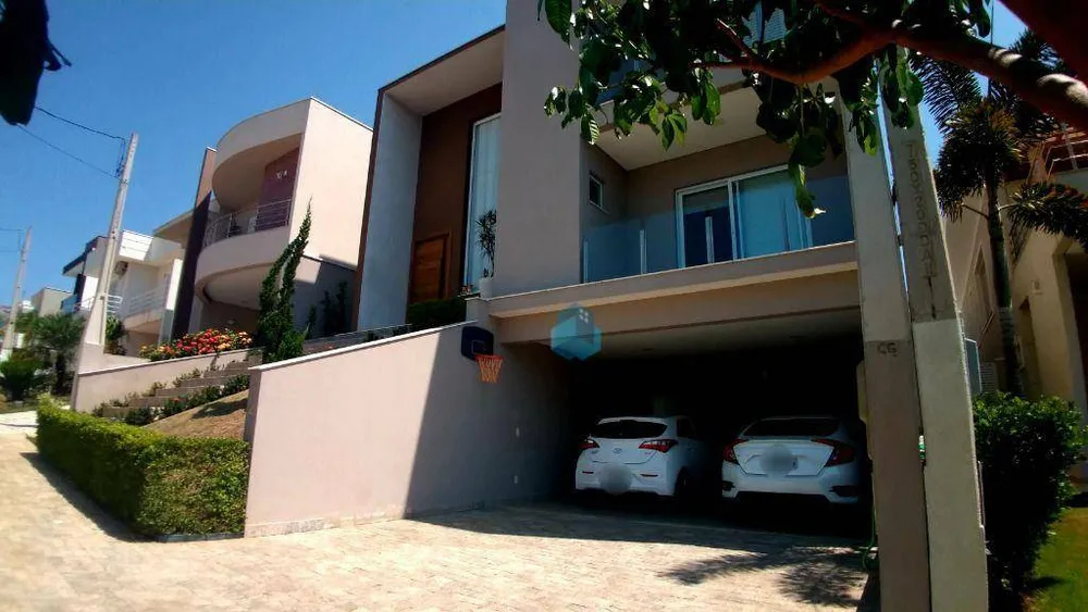 Casa, 4 quartos, 330 m² - Foto 2