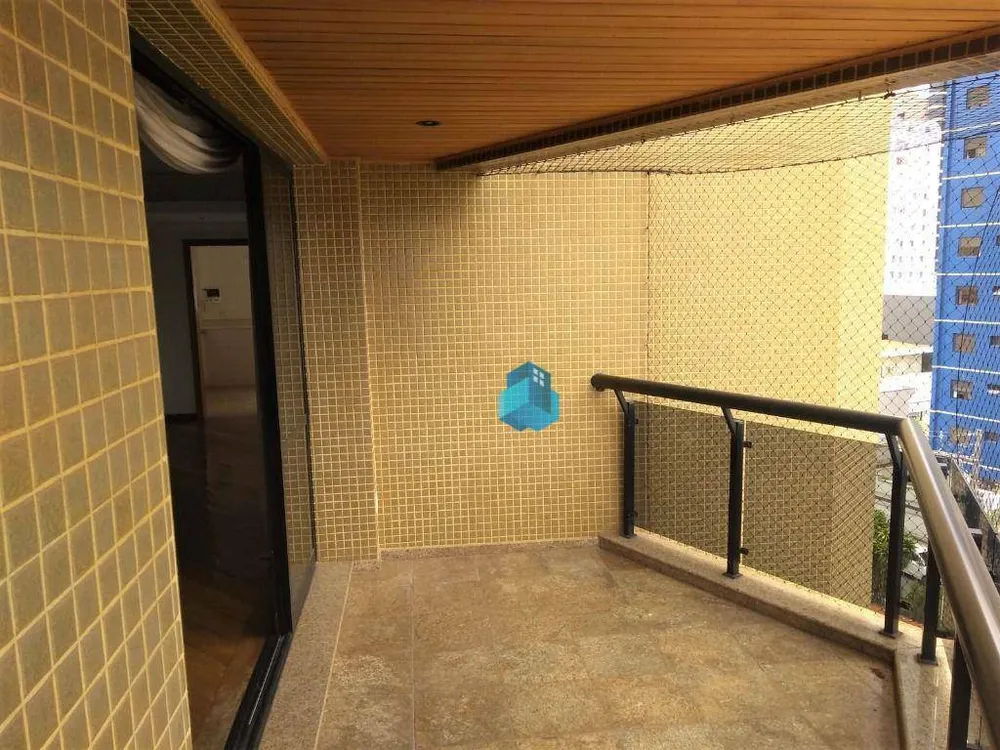 Apartamento, 4 quartos, 245 m² - Foto 2