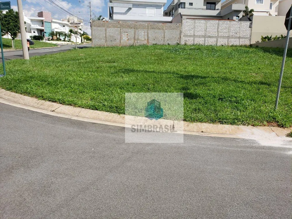 Loteamento e Condomínio, 527 m² - Foto 1