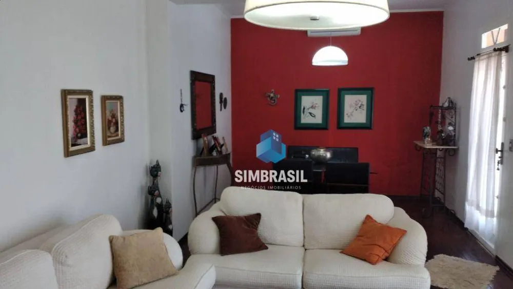 Casa, 3 quartos, 178 m² - Foto 1