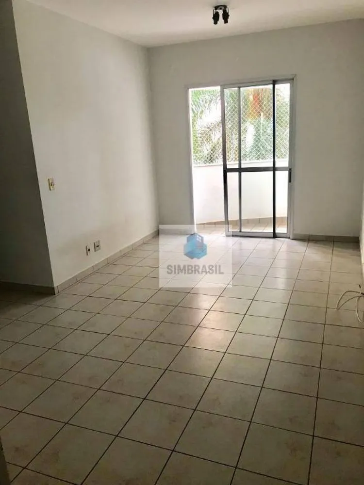 Apartamento, 3 quartos, 75 m² - Foto 2