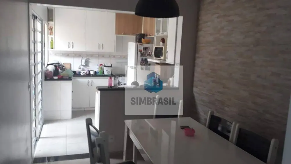 Casa, 2 quartos, 80 m² - Foto 1