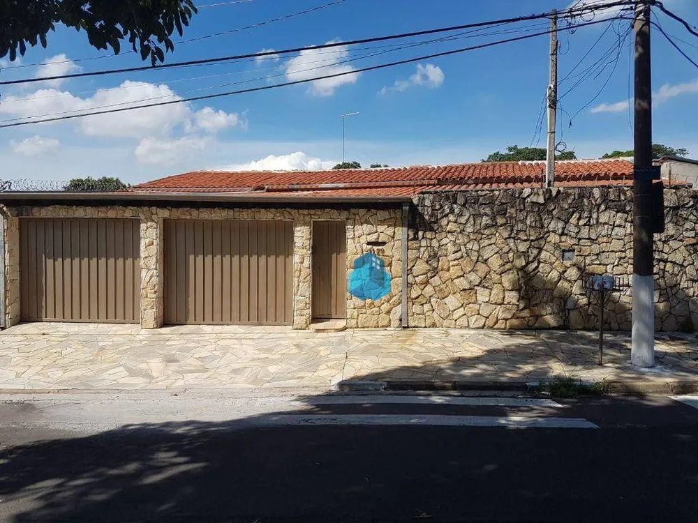 Casa, 4 quartos, 190 m² - Foto 1