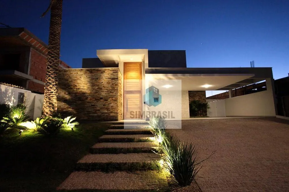 Casa, 4 quartos, 350 m² - Foto 1