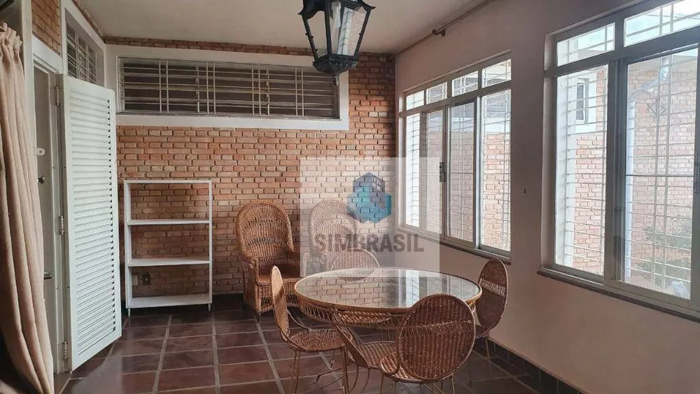 Casa, 4 quartos, 337 m² - Foto 1