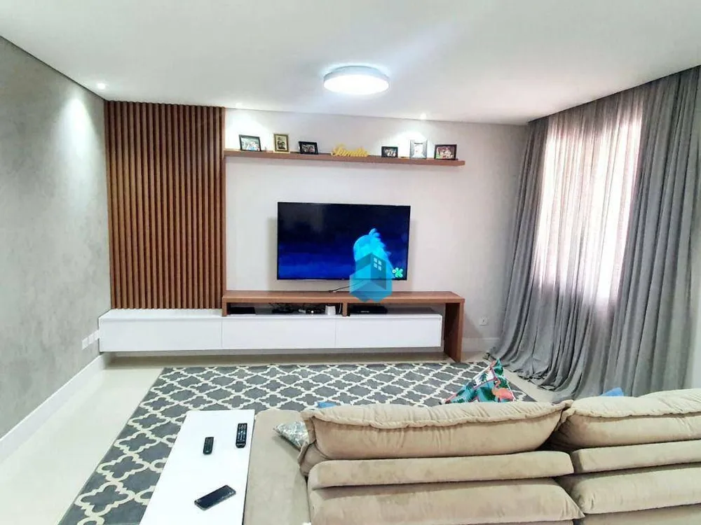 Casa, 3 quartos, 306 m² - Foto 1