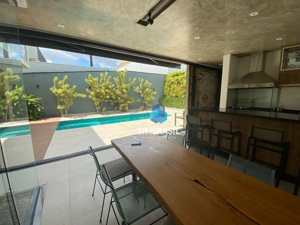 Casa, 3 quartos, 268 m² - Foto 1