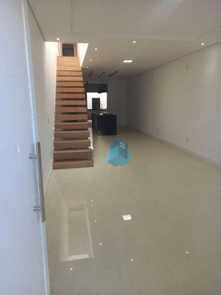 Casa, 3 quartos, 300 m² - Foto 4