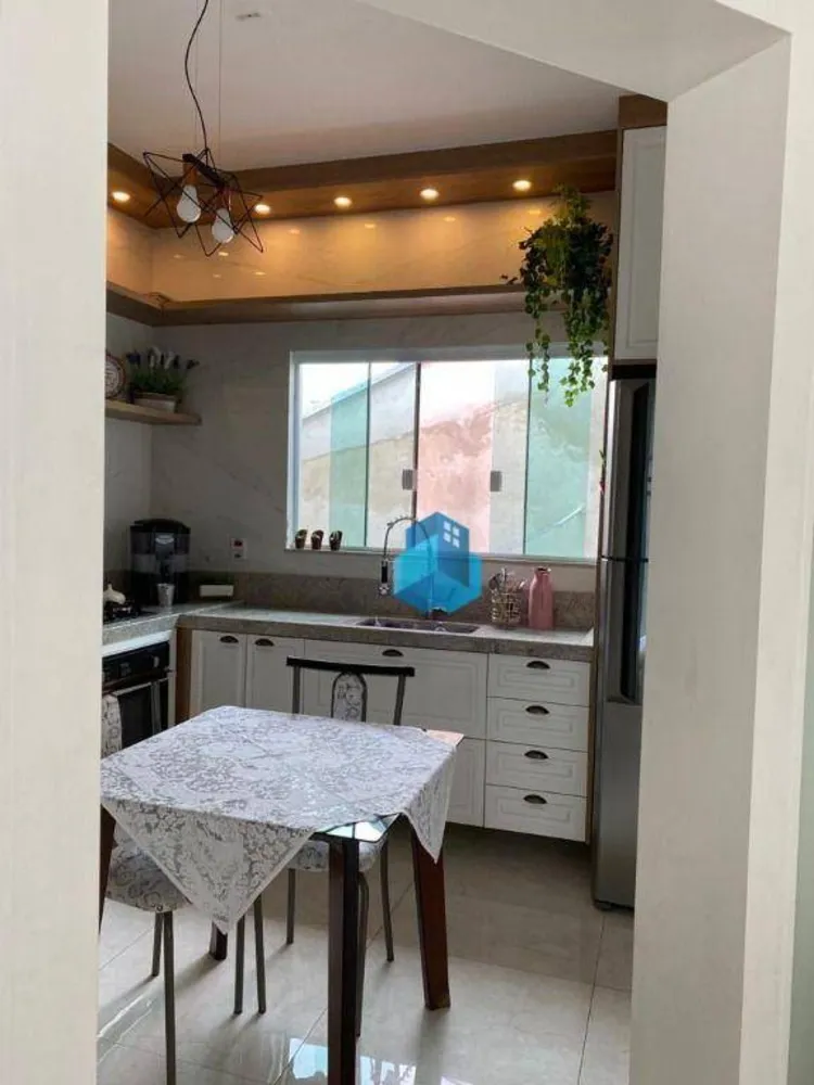 Casa, 4 quartos, 160 m² - Foto 3