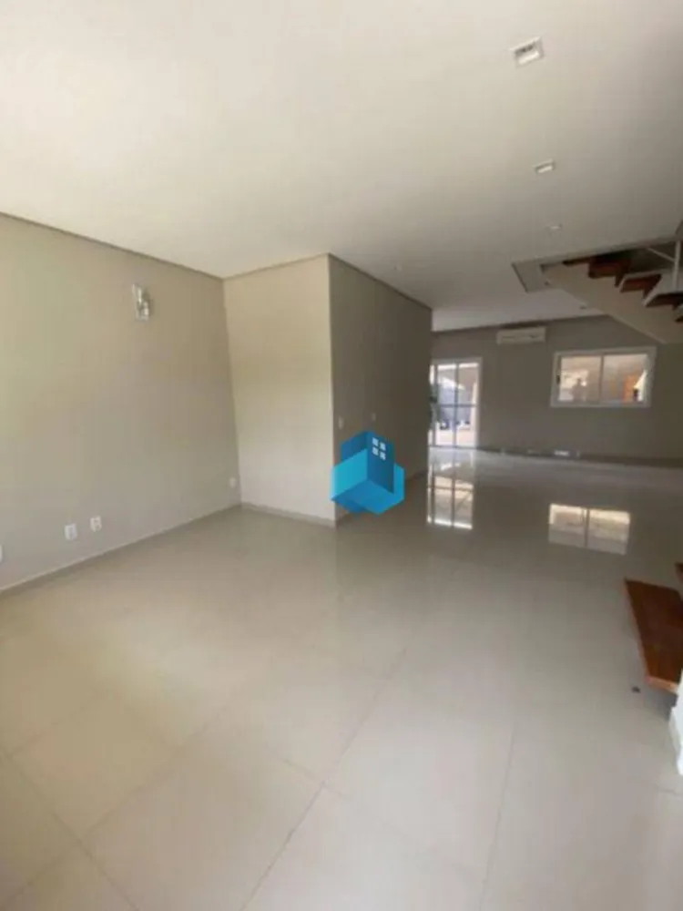 Casa, 3 quartos, 201 m² - Foto 2
