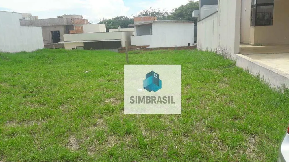 Loteamento e Condomínio, 250 m² - Foto 1