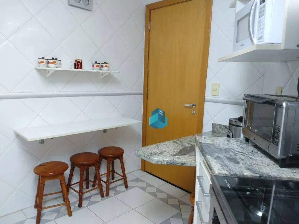 Cobertura, 4 quartos, 215 m² - Foto 4