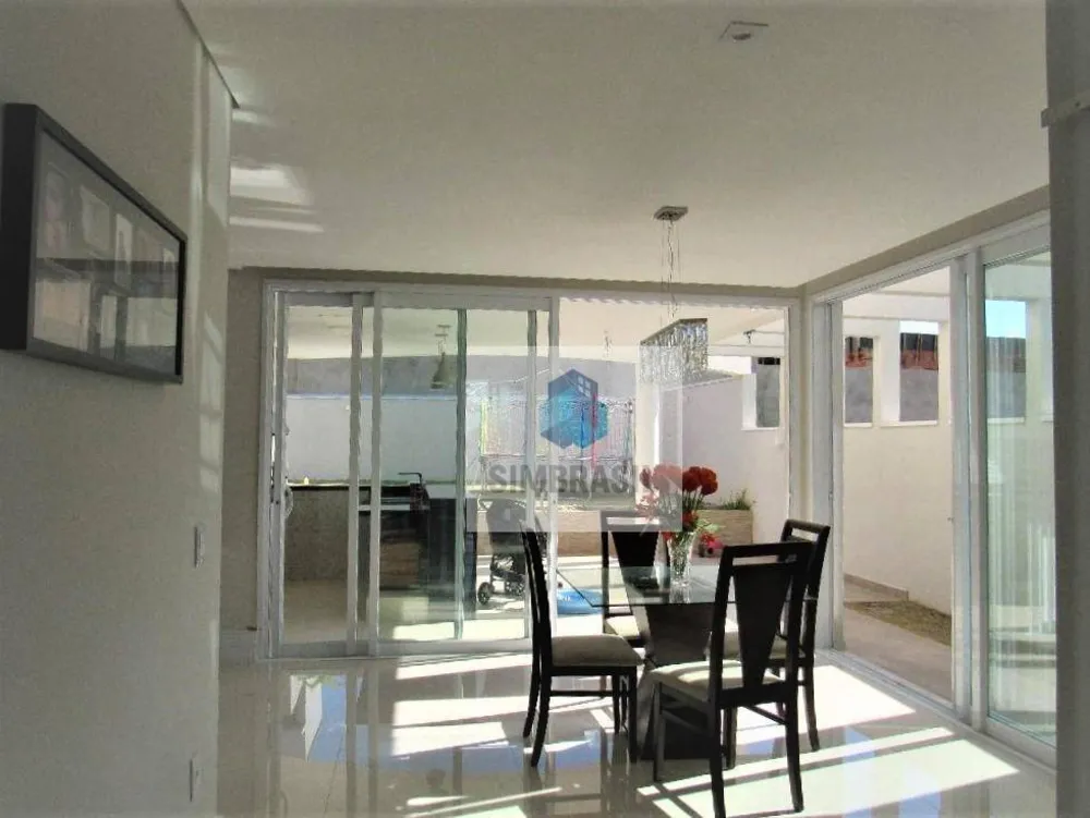 Casa, 3 quartos, 270 m² - Foto 2