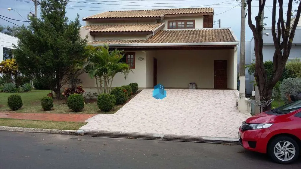 Casa, 3 quartos, 249 m² - Foto 1