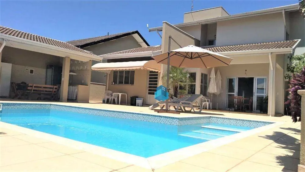 Casa, 3 quartos, 337 m² - Foto 1