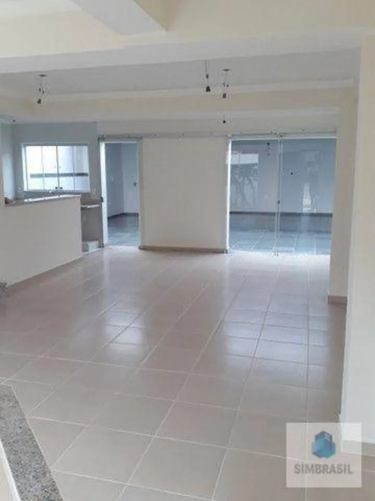 Casa, 4 quartos, 175 m² - Foto 2