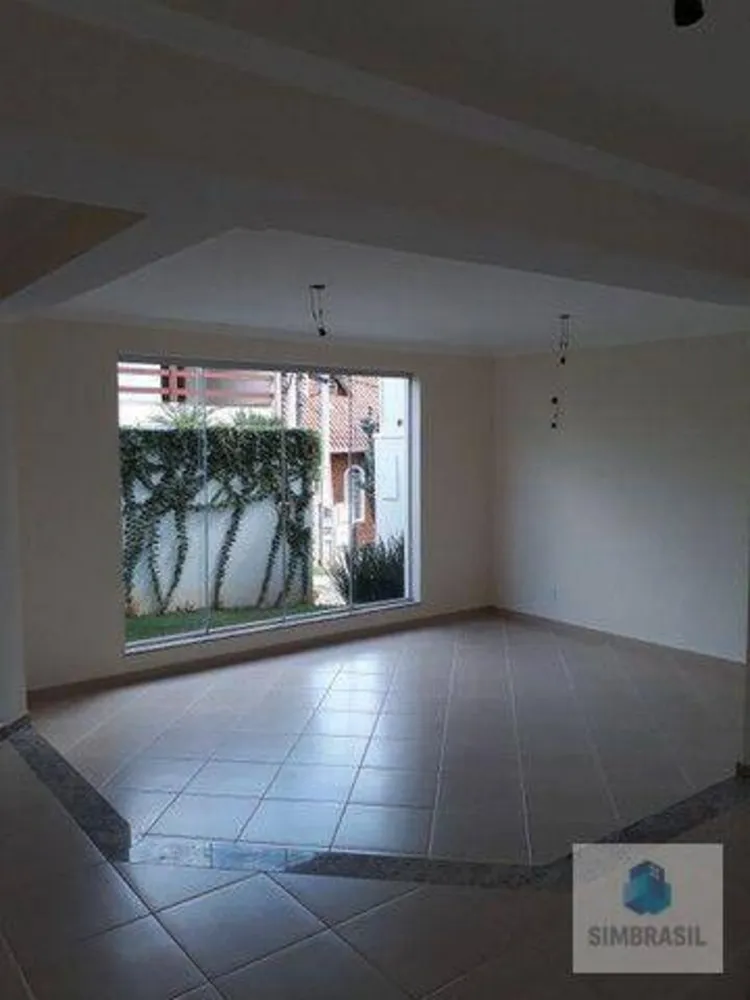 Casa, 4 quartos, 175 m² - Foto 4