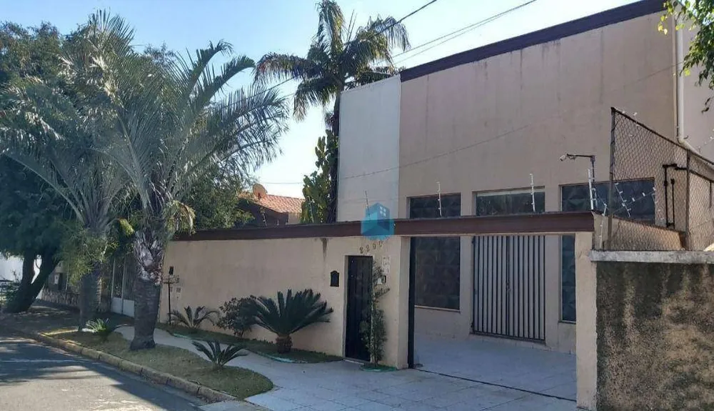 Casa, 2 quartos, 253 m² - Foto 1