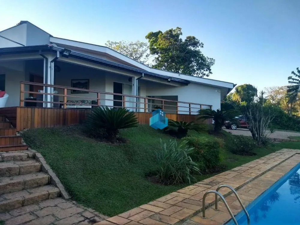 Chácara, 3 quartos, 5200 m² - Foto 1