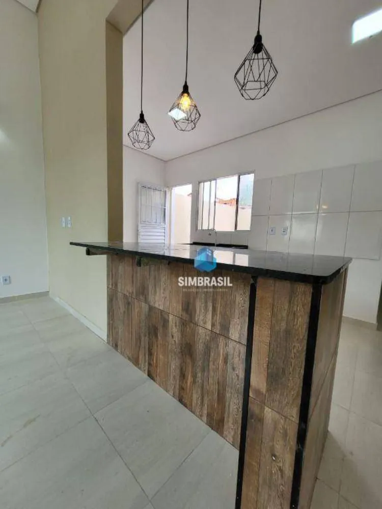 Casa, 2 quartos, 72 m² - Foto 1