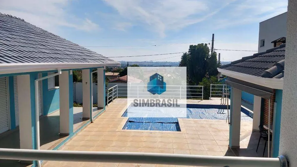 Chácara, 3 quartos, 1250 m² - Foto 1