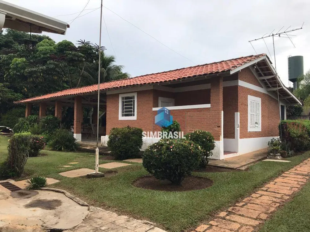 Chácara, 3 quartos, 3000 m² - Foto 1