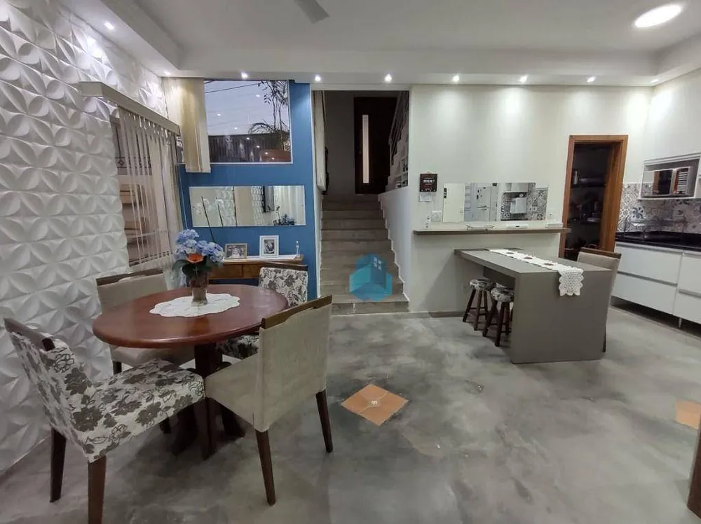 Casa, 3 quartos, 164 m² - Foto 2