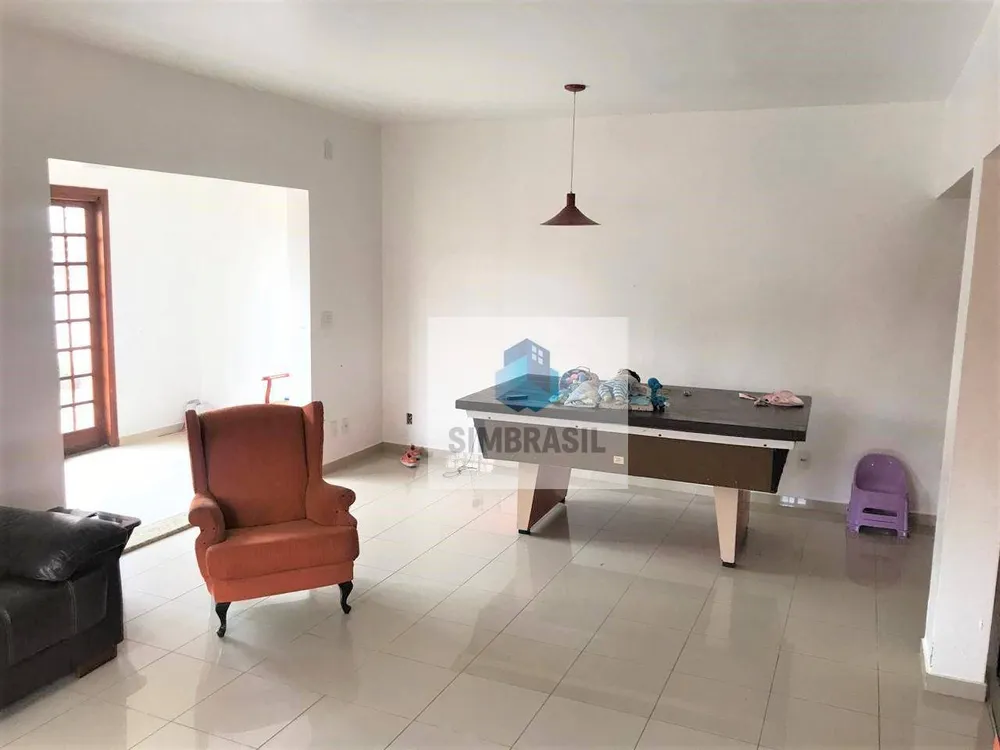 Casa, 3 quartos, 208 m² - Foto 2