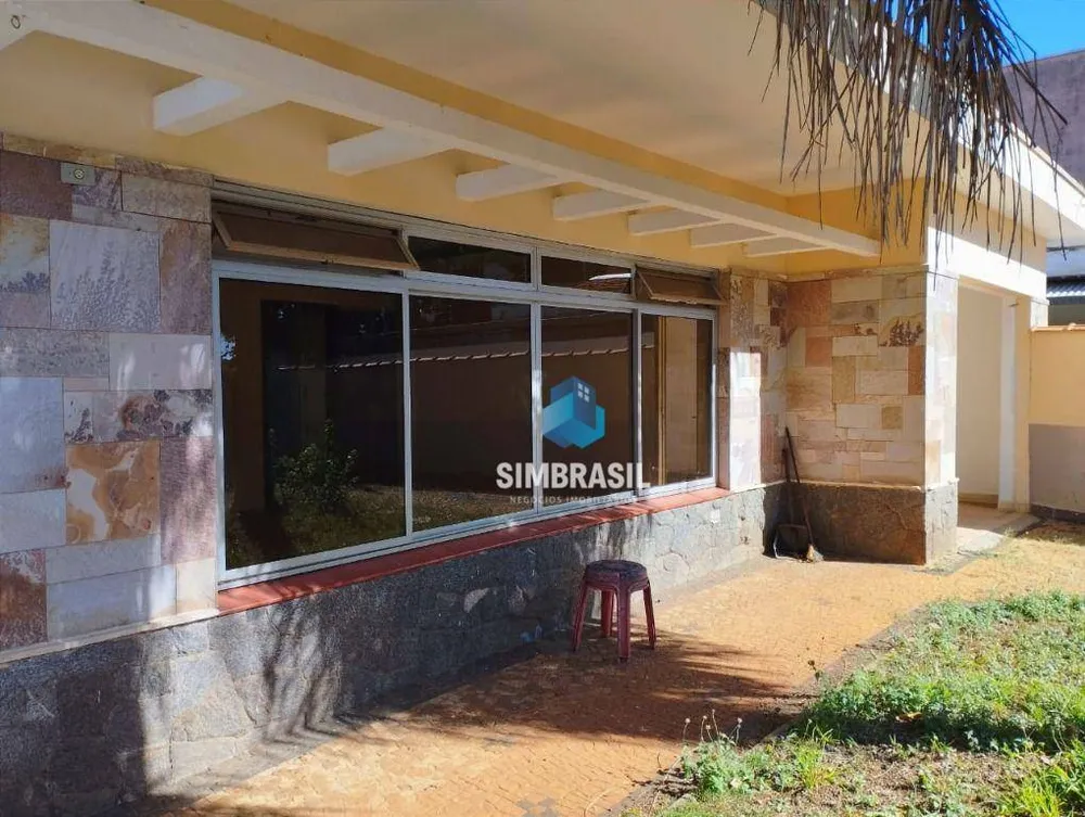 Casa, 3 quartos, 250 m² - Foto 3