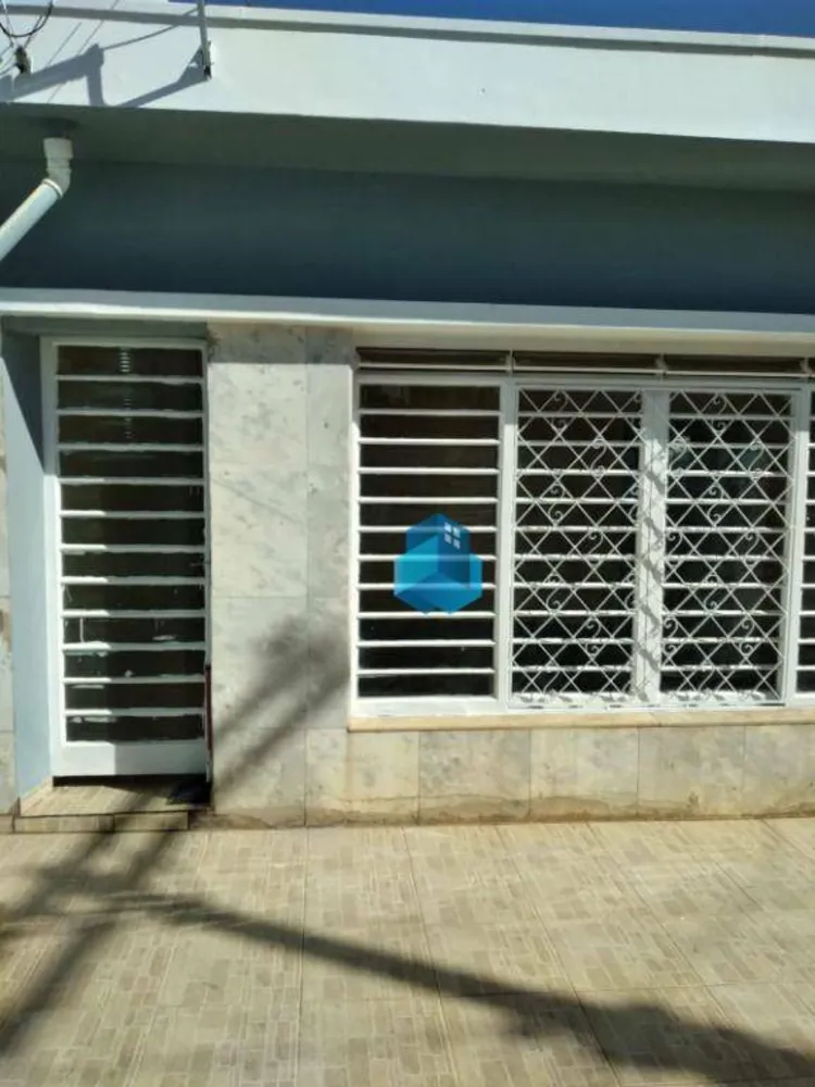 Casa, 2 quartos, 210 m² - Foto 1