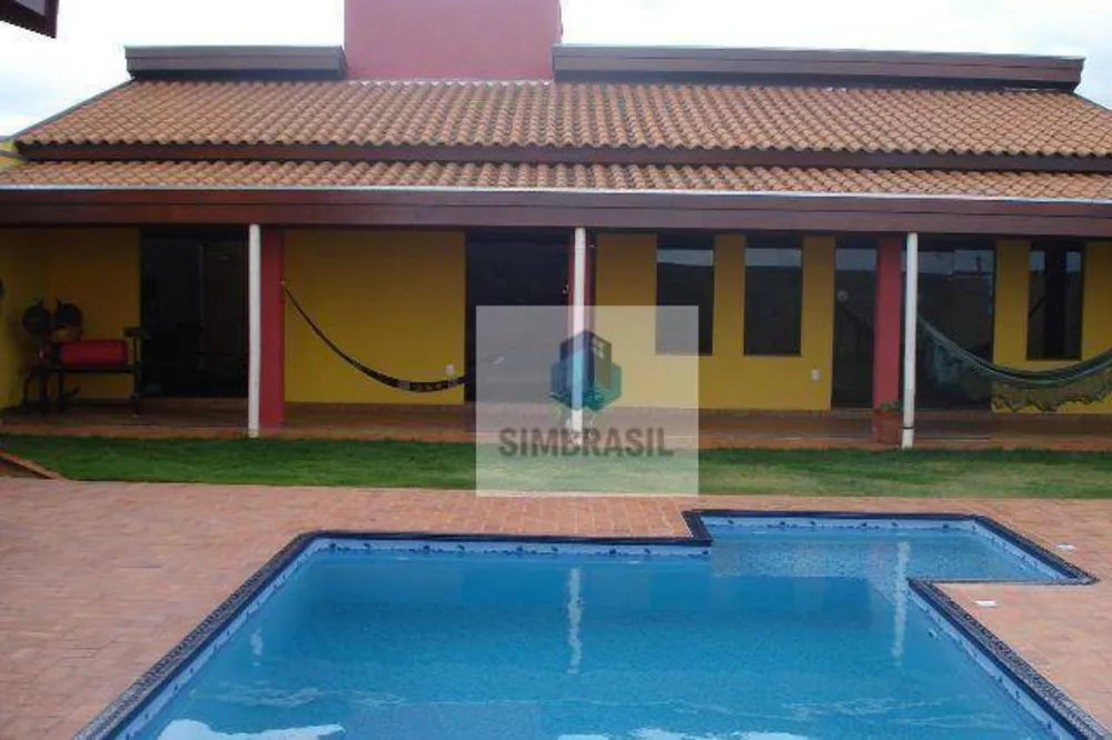 Chácara, 4 quartos, 1000 m² - Foto 1