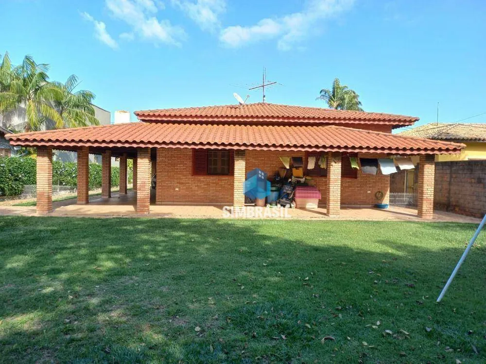 Chácara, 3 quartos, 1000 m² - Foto 1