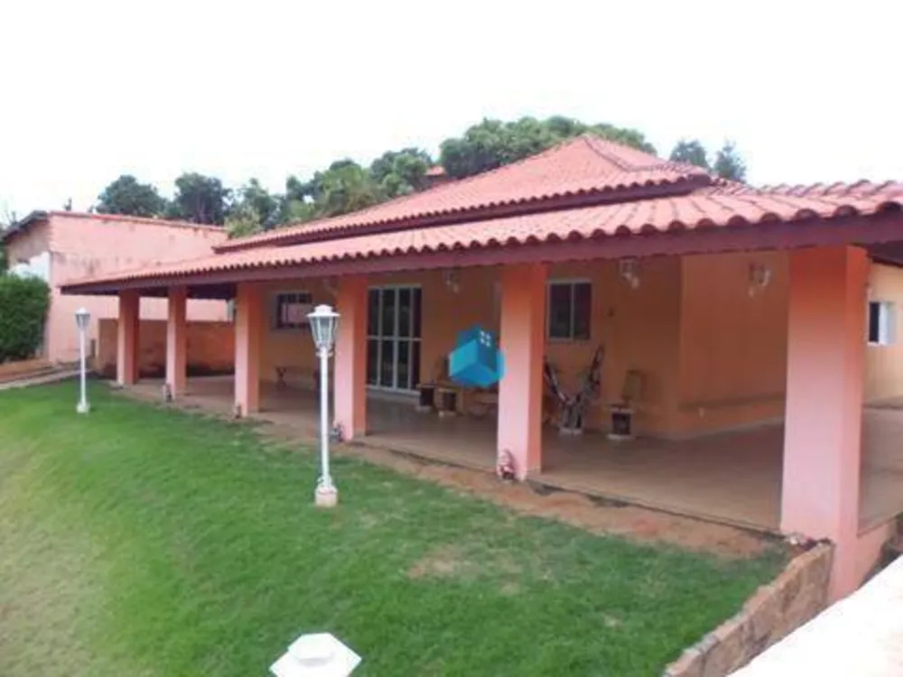 Chácara, 5 quartos, 2500 m² - Foto 1