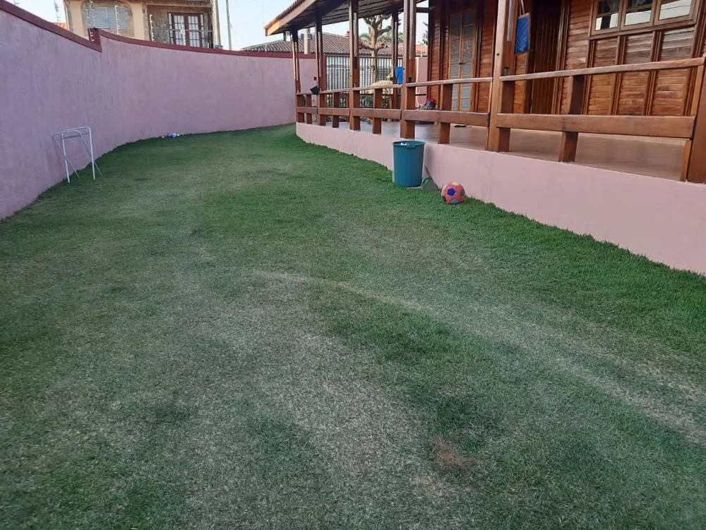 Casa, 3 quartos, 250 m² - Foto 1