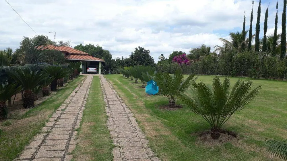 Chácara, 3 quartos, 2750 m² - Foto 2