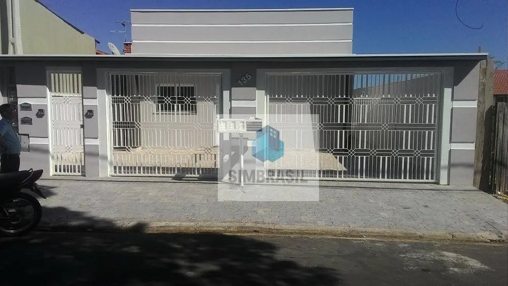Casa, 3 quartos, 217 m² - Foto 2