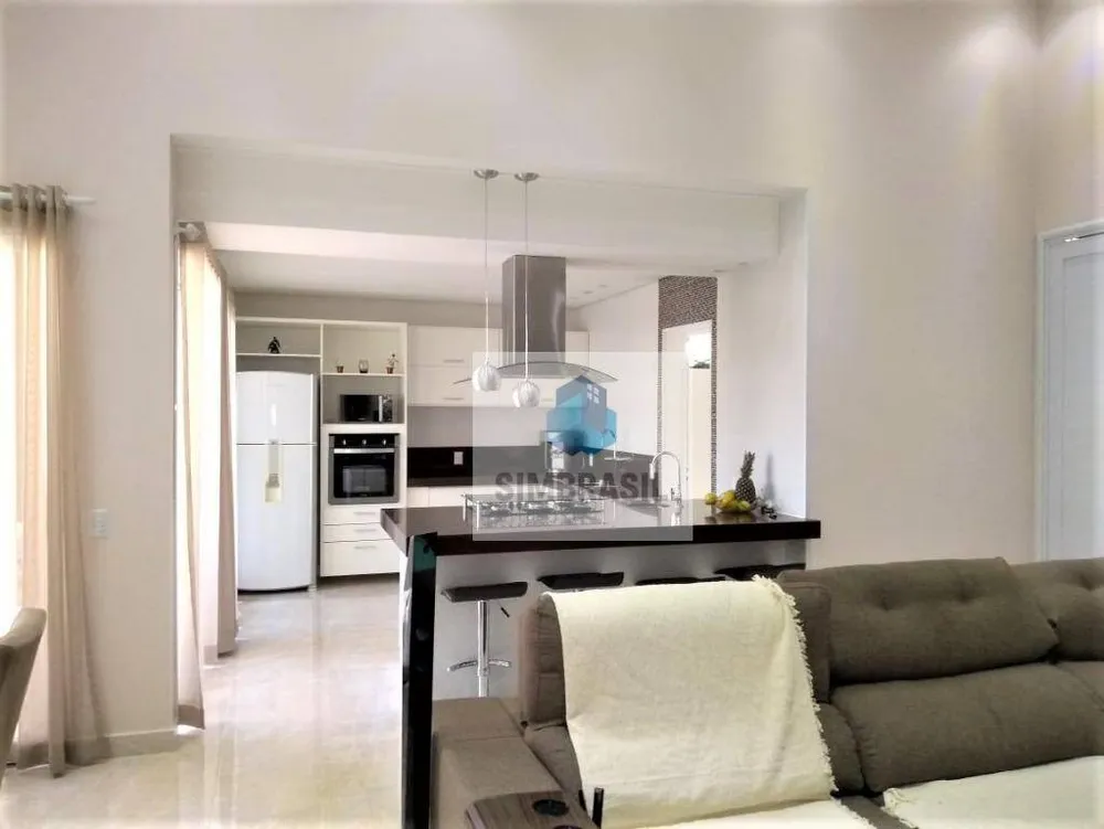 Casa, 3 quartos, 200 m² - Foto 2