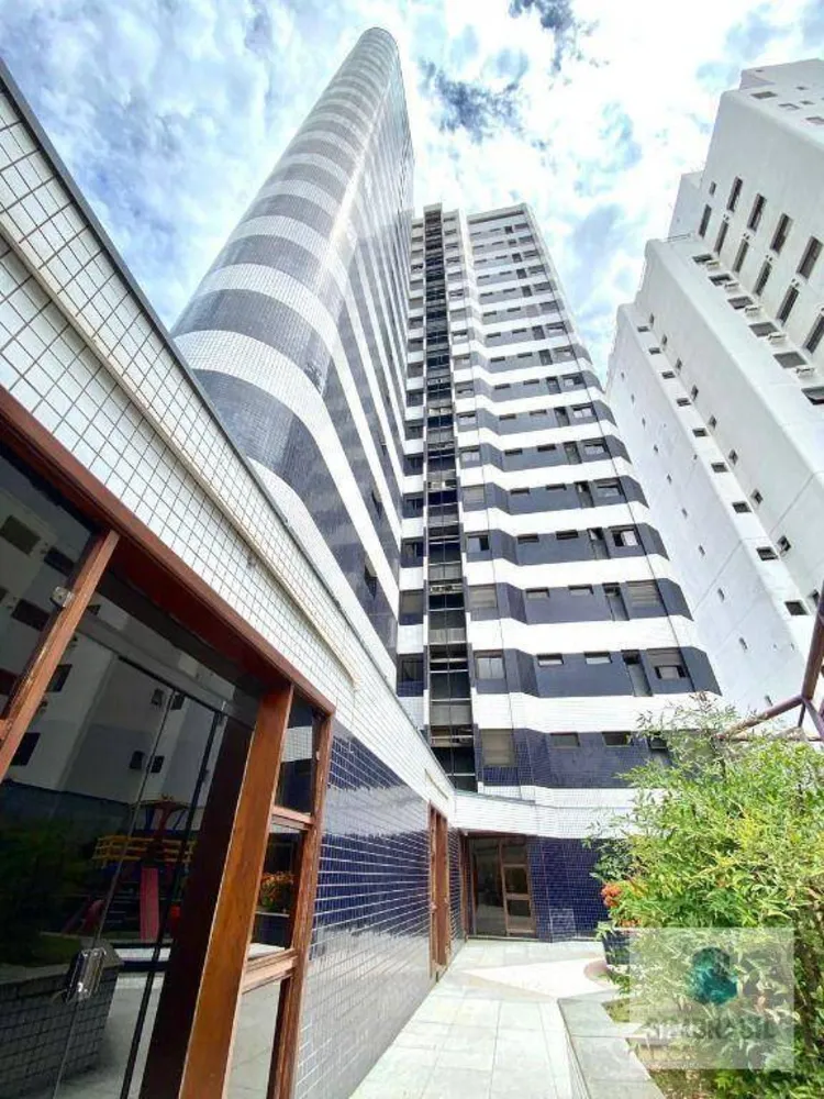 Apartamento, 4 quartos, 238 m² - Foto 1