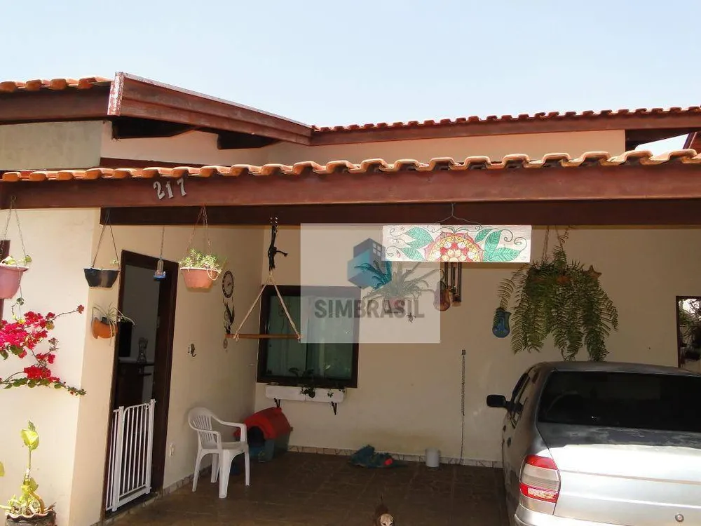 Casa, 3 quartos, 185 m² - Foto 1
