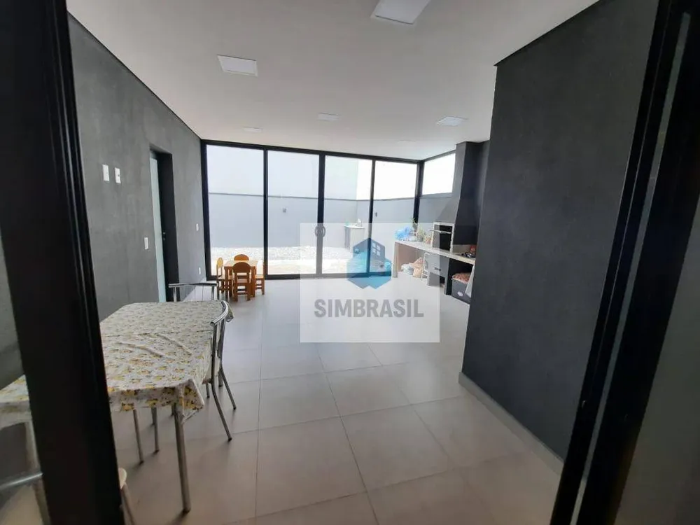 Casa, 3 quartos, 244 m² - Foto 3