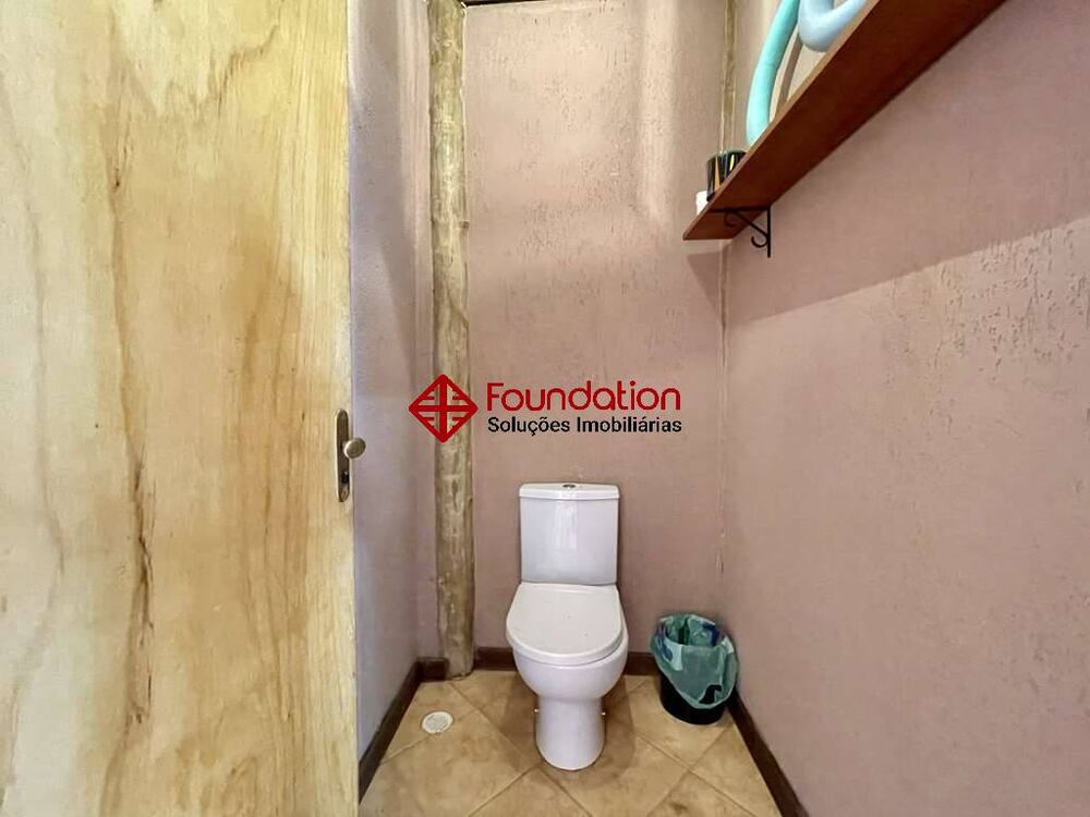 Casa de Condomínio à venda com 3 quartos, 357m² - Foto 32