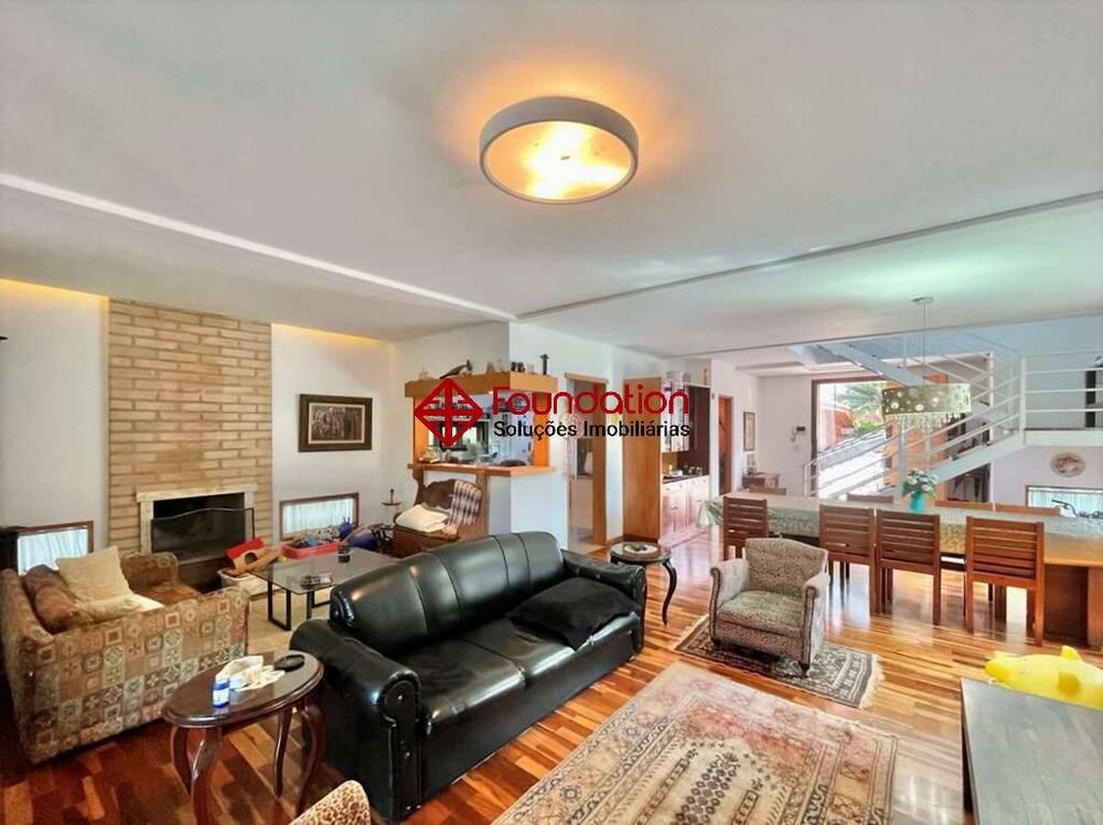 Casa de Condomínio à venda com 3 quartos, 357m² - Foto 9