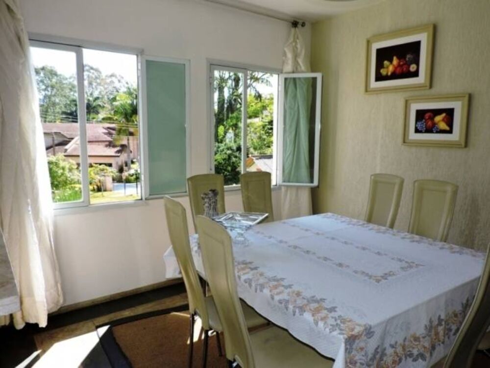 Casa de Condomínio à venda com 3 quartos, 400m² - Foto 3